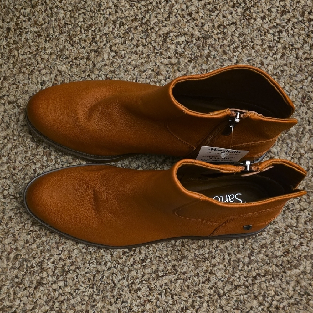 Franco Sarto Womens Tan Leather Zip Ankle Boots In A Rusty Orange